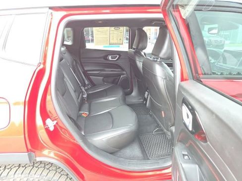 Used 2025 Jeep Compass Trailhawk image 50