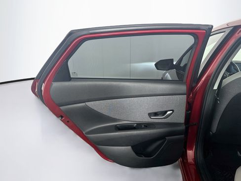 Used 2023 Hyundai Elantra Limited FWD image 27