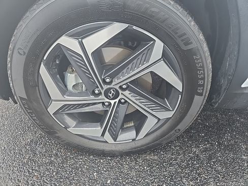 Used 2024 Hyundai Tucson Limited image 41