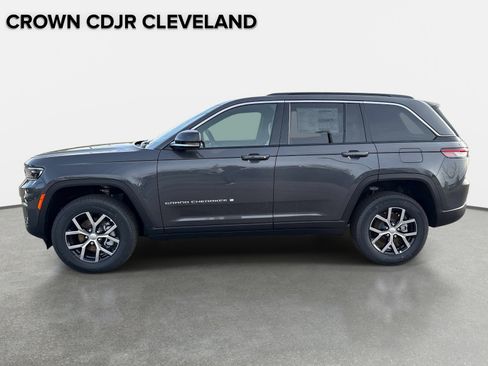 New 2025 Jeep Grand Cherokee Limited AWD/4WD image 7