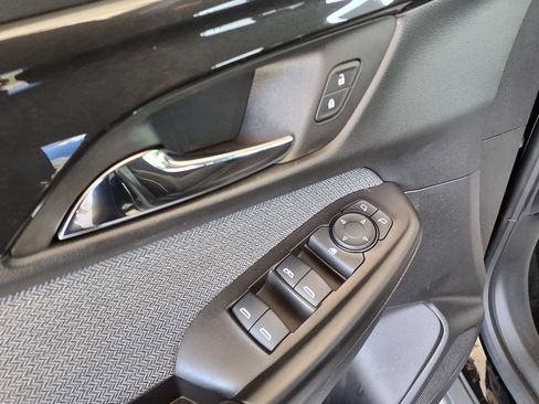 Used 2025 Chevrolet TrailBlazer LT FWD image 25