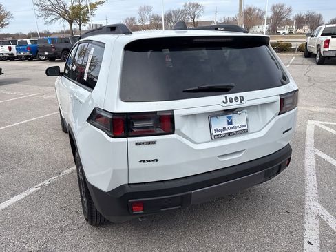 New 2026 Jeep Cherokee Limited AWD/4WD image 25