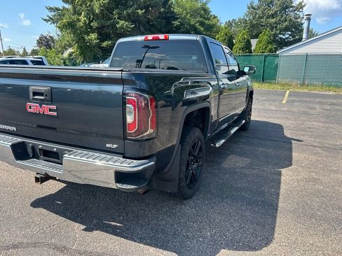 Used 2017 GMC Sierra 1500 SLT w/ SLT Premium Package AWD/4WD image 5