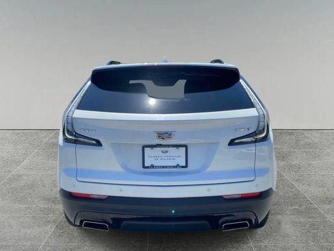 Certified 2023 Cadillac XT4 Sport FWD image 4