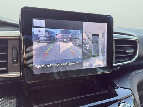 Certified 2022 Ford Explorer ST w/ Equipment Group 401A image 18