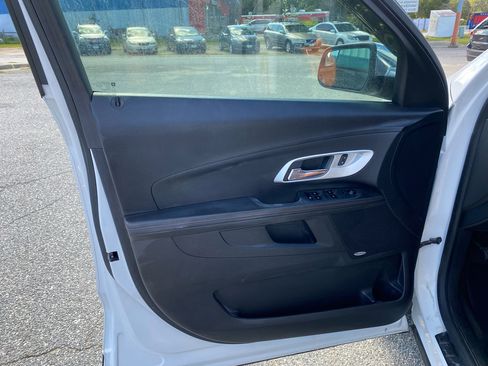 Used 2013 Chevrolet Equinox LT w/ Safety Package image 15