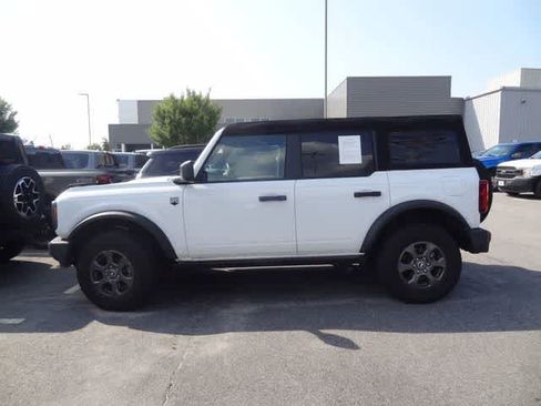 Used 2024 Ford Bronco Big Bend AWD/4WD image 3