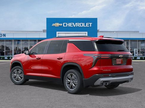New 2026 Chevrolet Traverse LT w/ Driver Confidence Package FWD image 3