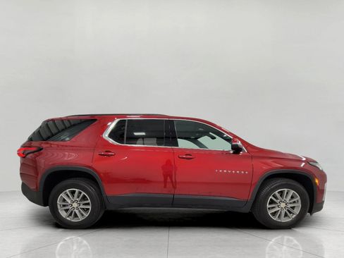 Used 2023 Chevrolet Traverse LT AWD/4WD image 11