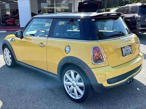 Used 2007 MINI Cooper S FWD image 6