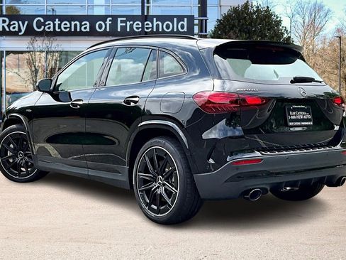 Used 2024 Mercedes-Benz GLA 35 AMG 4MATIC image 12