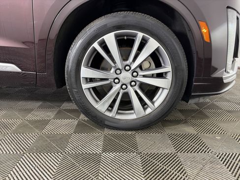 Used 2020 Cadillac XT6 Premium Luxury image 47