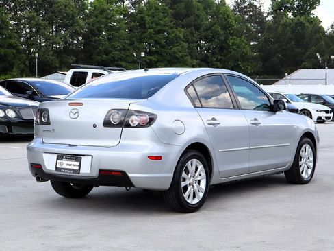 Used 2007 MAZDA MAZDA3 i Touring FWD image 7