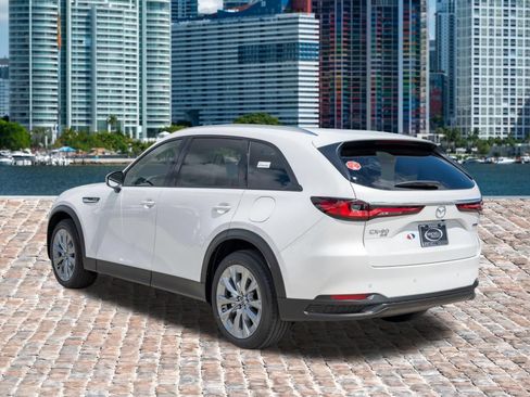 New 2026 MAZDA CX-90 3.3 Turbo w/ Preferred Package AWD/4WD image 4