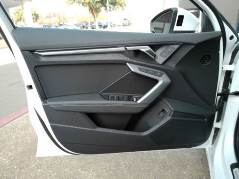 Used 2025 Audi A3 2.0T Premium image 11