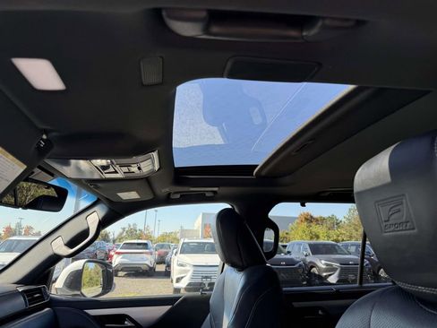 Used 2024 Lexus LX 600 F Sport image 15