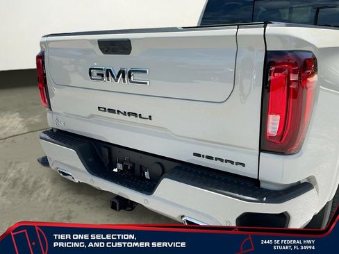 New 2026 GMC Sierra 1500 Denali Ultimate w/ LPO, Black Badging Package AWD/4WD image 51