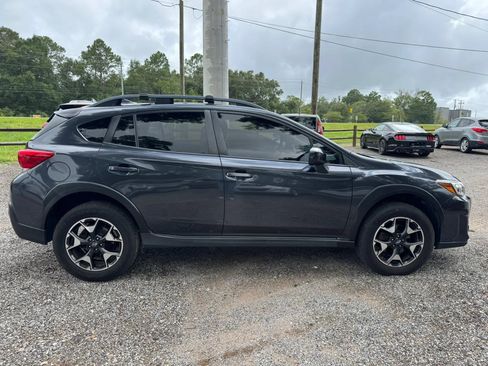 Used 2019 Subaru Crosstrek 2.0i Premium w/ Moonroof Package AWD/4WD image 8
