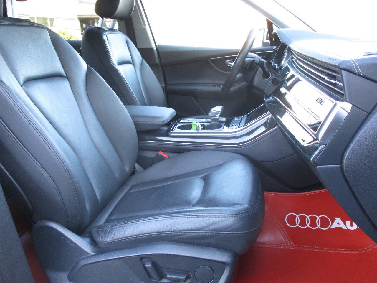 Used 2023 Audi Q7 3.0T Premium Plus AWD/4WD image 19