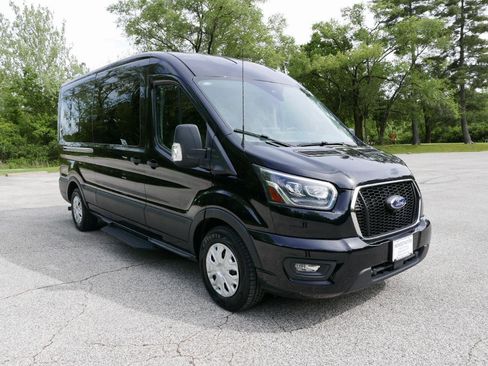 Used 2023 Ford Transit 350 XLT RWD image 4
