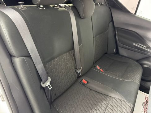 Used 2021 Nissan Kicks S FWD image 34
