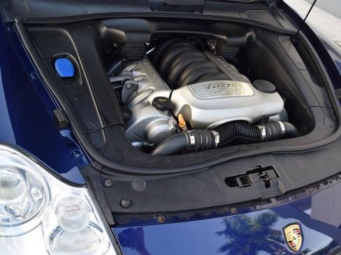 Used 2004 Porsche Cayenne Turbo AWD/4WD image 91