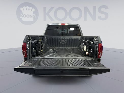 Used 2016 Ford F150 Lariat w/ Equipment Group 502A Luxury AWD/4WD image 32
