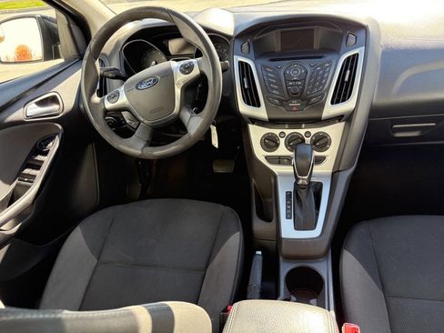 Used 2014 Ford Focus SE image 17