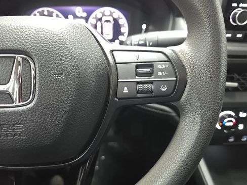 Used 2023 Honda Accord EX image 21