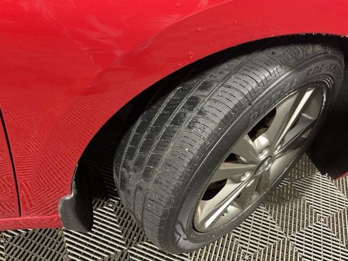 Used 2018 Hyundai Elantra SEL FWD image 36