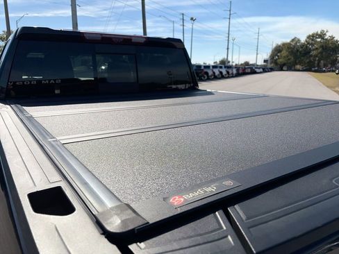 Certified 2023 GMC Sierra 1500 Denali image 37