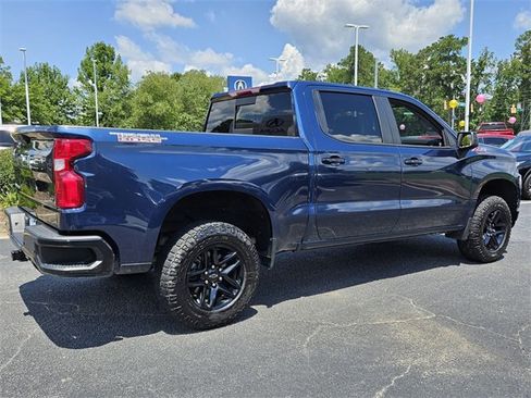 Used 2021 Chevrolet Silverado 1500 LT Trail Boss w/ Convenience Package II image 12
