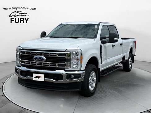 Used 2025 Ford F350 XLT w/ FX4 Off-Road Package AWD/4WD image 7