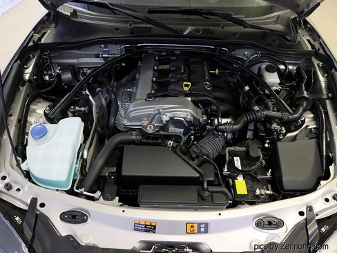 Used 2023 MAZDA MX-5 Miata Grand Touring w/ Weather Package image 29