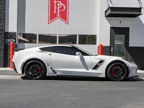 Used 2019 Chevrolet Corvette Grand Sport RWD image 40