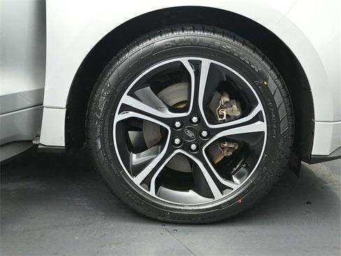 Certified 2019 Ford Edge ST w/ Convenience Package image 33