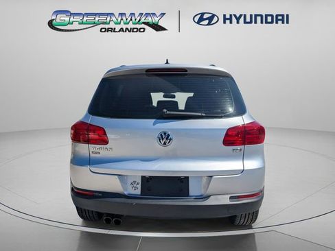 Used 2017 Volkswagen Tiguan Limited w/ Premium Package FWD image 7