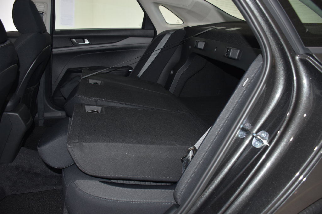 New 2026 Kia K5 LXS FWD image 29