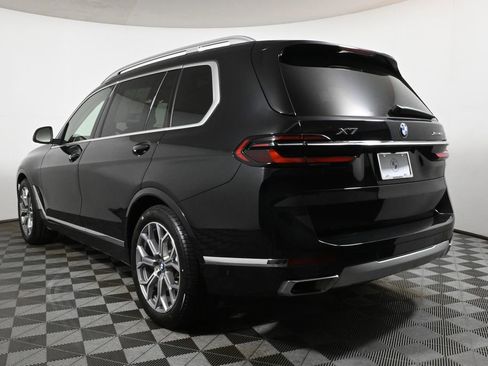 Certified 2024 BMW X7 xDrive40i w/ Premium Package image 5