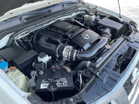 Used 2014 Nissan Frontier SV image 44