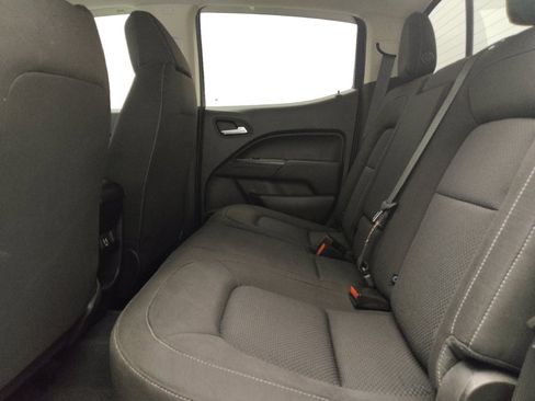 Used 2019 Chevrolet Colorado LT w/ LT Convenience Package RWD image 18
