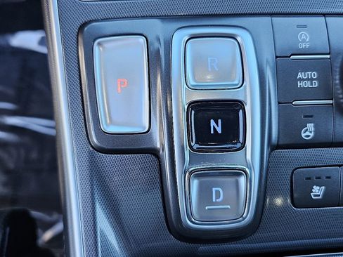 Used 2022 Hyundai Santa Fe Calligraphy image 32