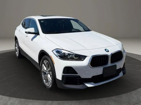 Used 2022 BMW X2 xDrive28i w/ Convenience Package AWD/4WD image 1