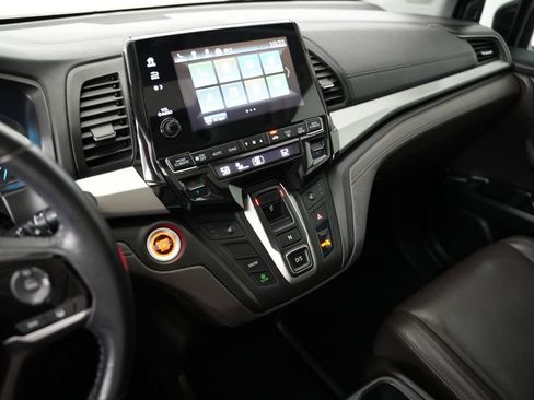 Used 2019 Honda Odyssey EX-L image 18