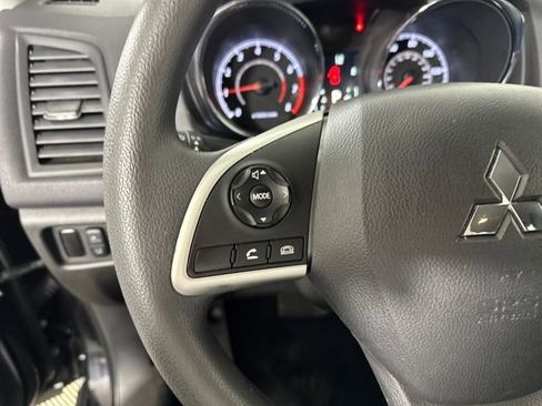 Used 2024 Mitsubishi Outlander Sport SE image 15