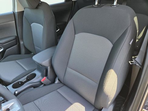 New 2025 Kia Soul S image 16