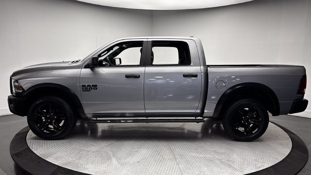 Used 2024 RAM 1500 Classic SLT AWD/4WD image 4