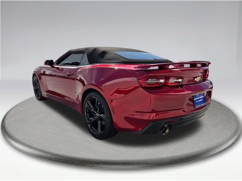 Used 2023 Chevrolet Camaro LT RWD image 12