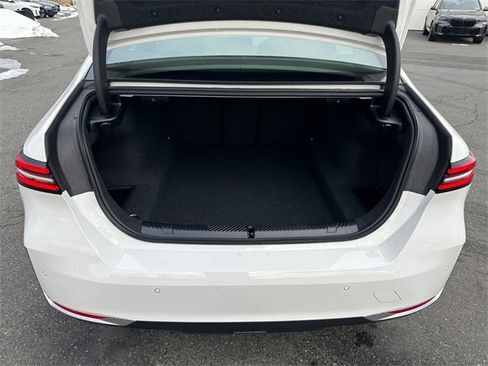 New 2026 BMW 530i xDrive image 25