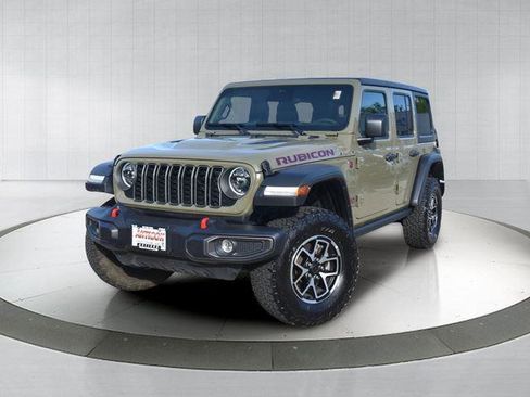 Used 2026 Jeep Wrangler Unlimited Rubicon AWD/4WD image 1